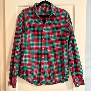 Men’s Green and Red Plaid Flannel - Large